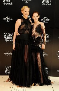 Charlize Theron and Kriste Stewart New Fashion
