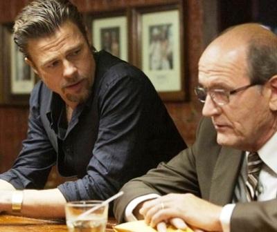 As 'Breaking Dawn' Fever : Brad Pitt Cannot Quit Twilight Saga