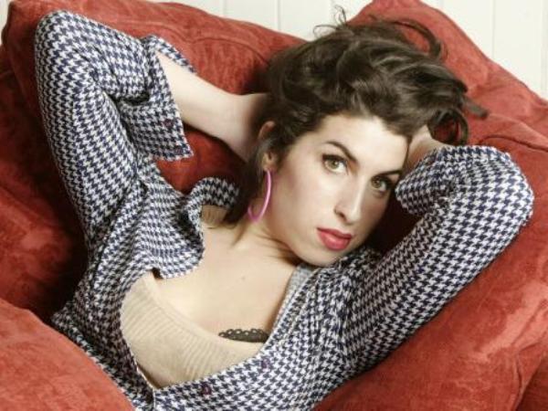 Reinvestigate the death of Amy Winehouse